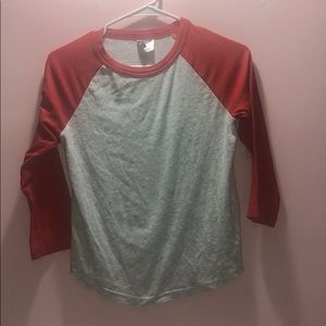Women’s H&M red/orange baseball tee